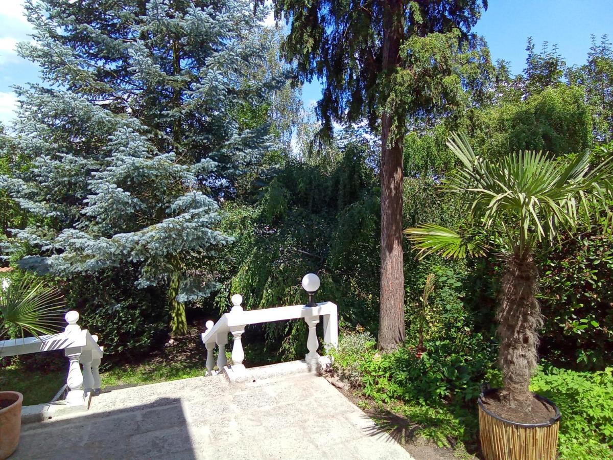 Pension Baron Schoeneck Karlsbad Exteriör bild
